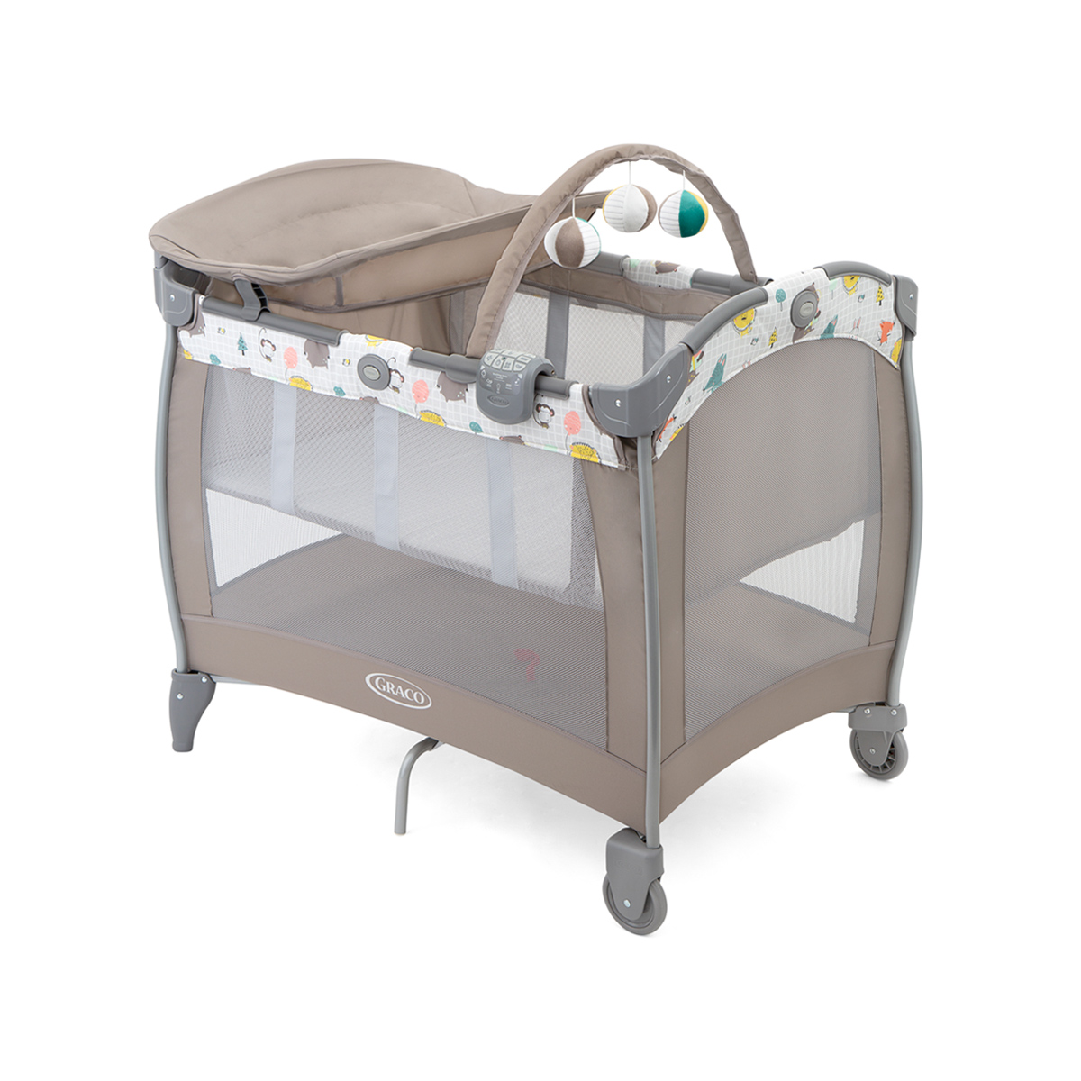 Graco Contour® Electra with removable bassinet and changing table three quarter angle